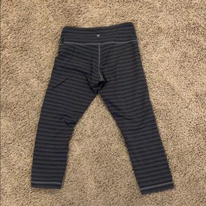 Lululemon striped cropped leggings